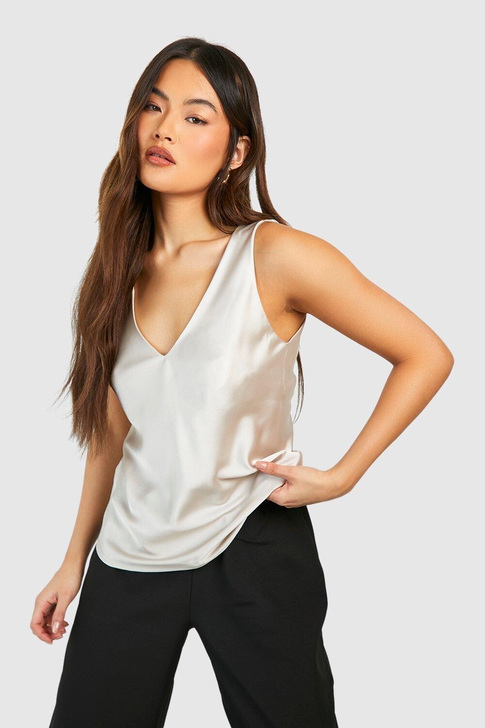 

Атласный топ Boohoo, шампанское