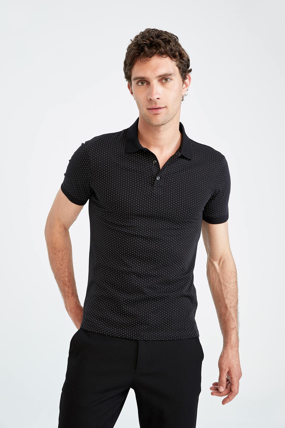 

Поло DeFacto SLIM FIT, черный