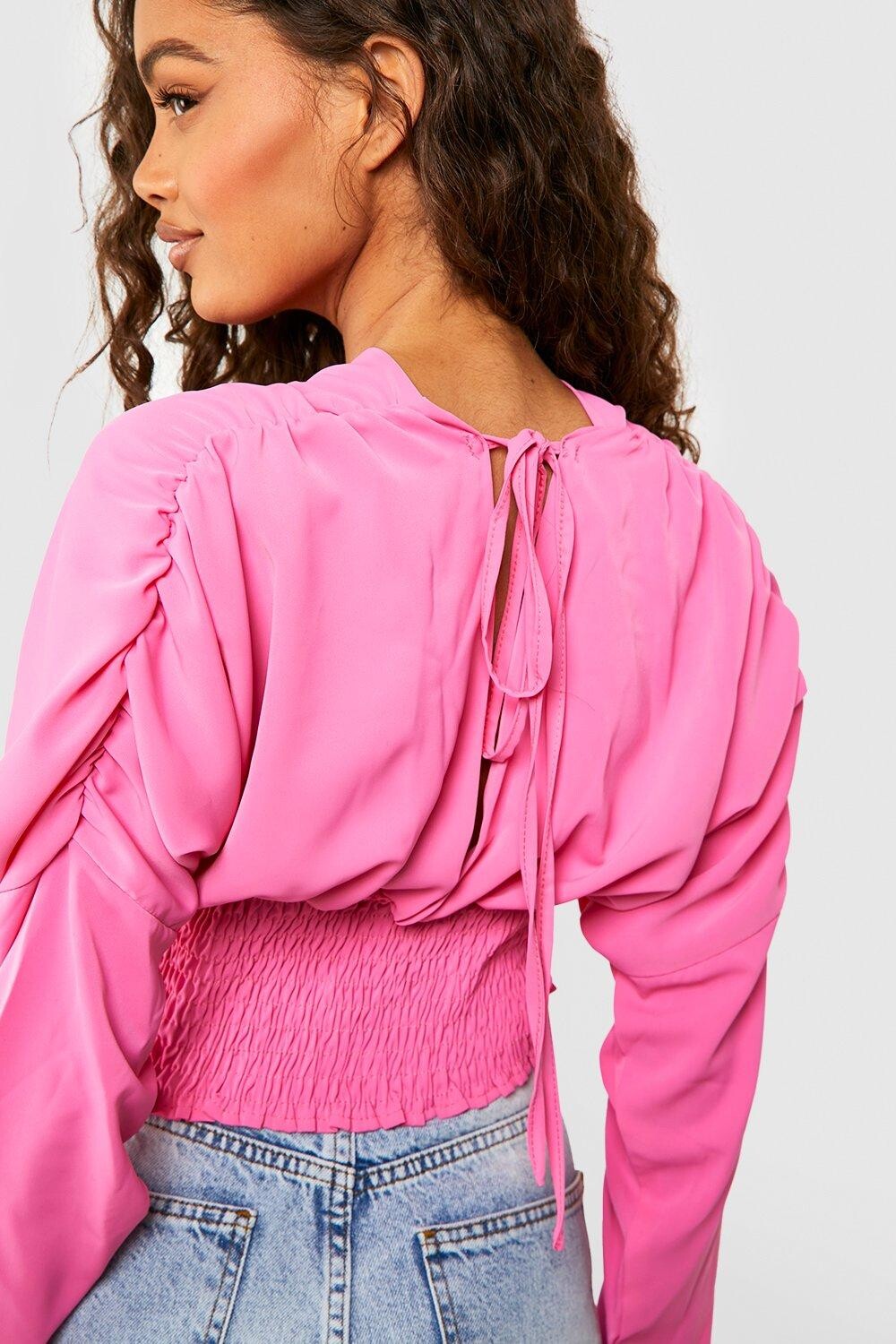 

Укороченный топ с пуховыми рукавами и корсетом Boohoo, розовый