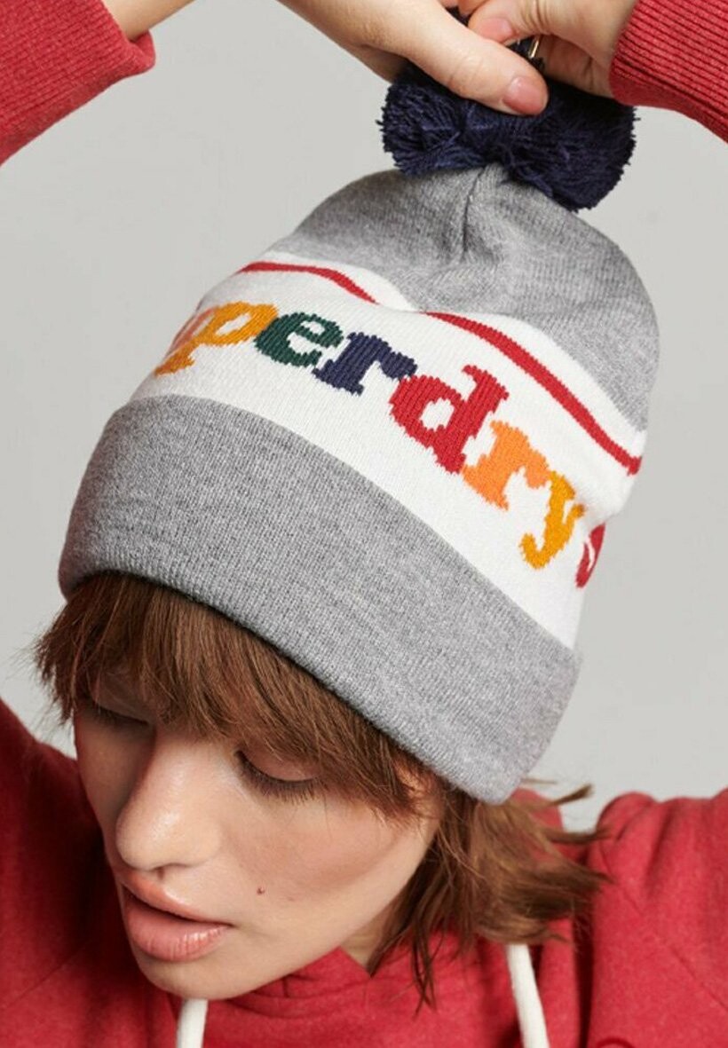 

Шапка бини Superdry