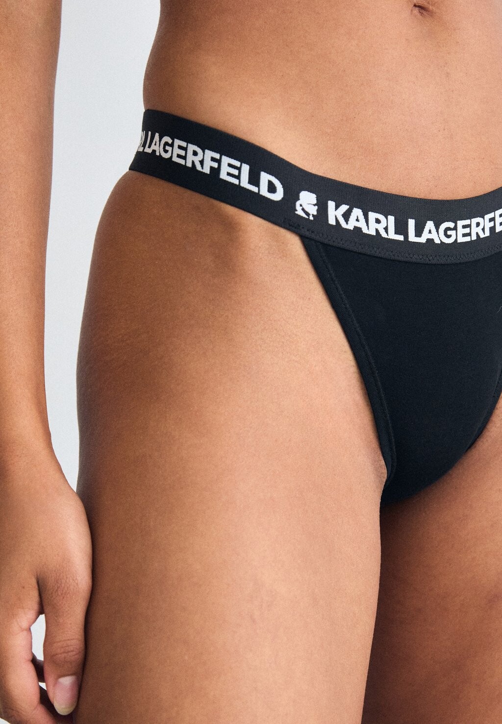 

Трусы LOGO BRAZILIAN BRIEFS (PACK OF 3) KARL LAGERFELD, черный