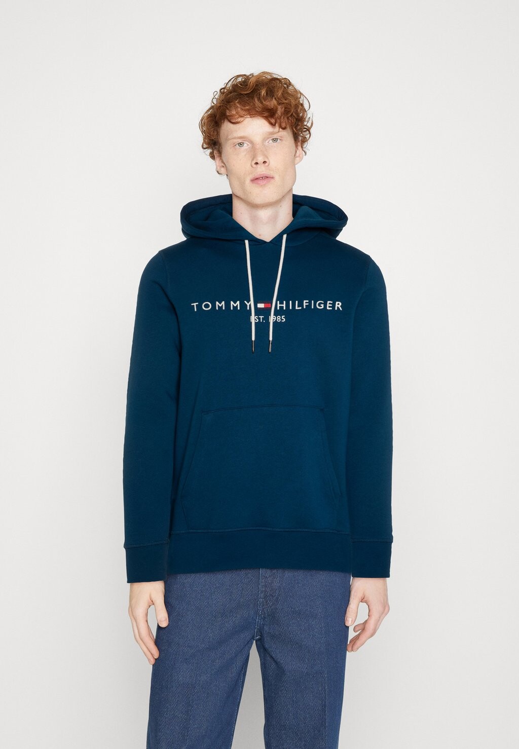 

Толстовка ЛОГОТИП Tommy Hilfiger, глубокий индиго
