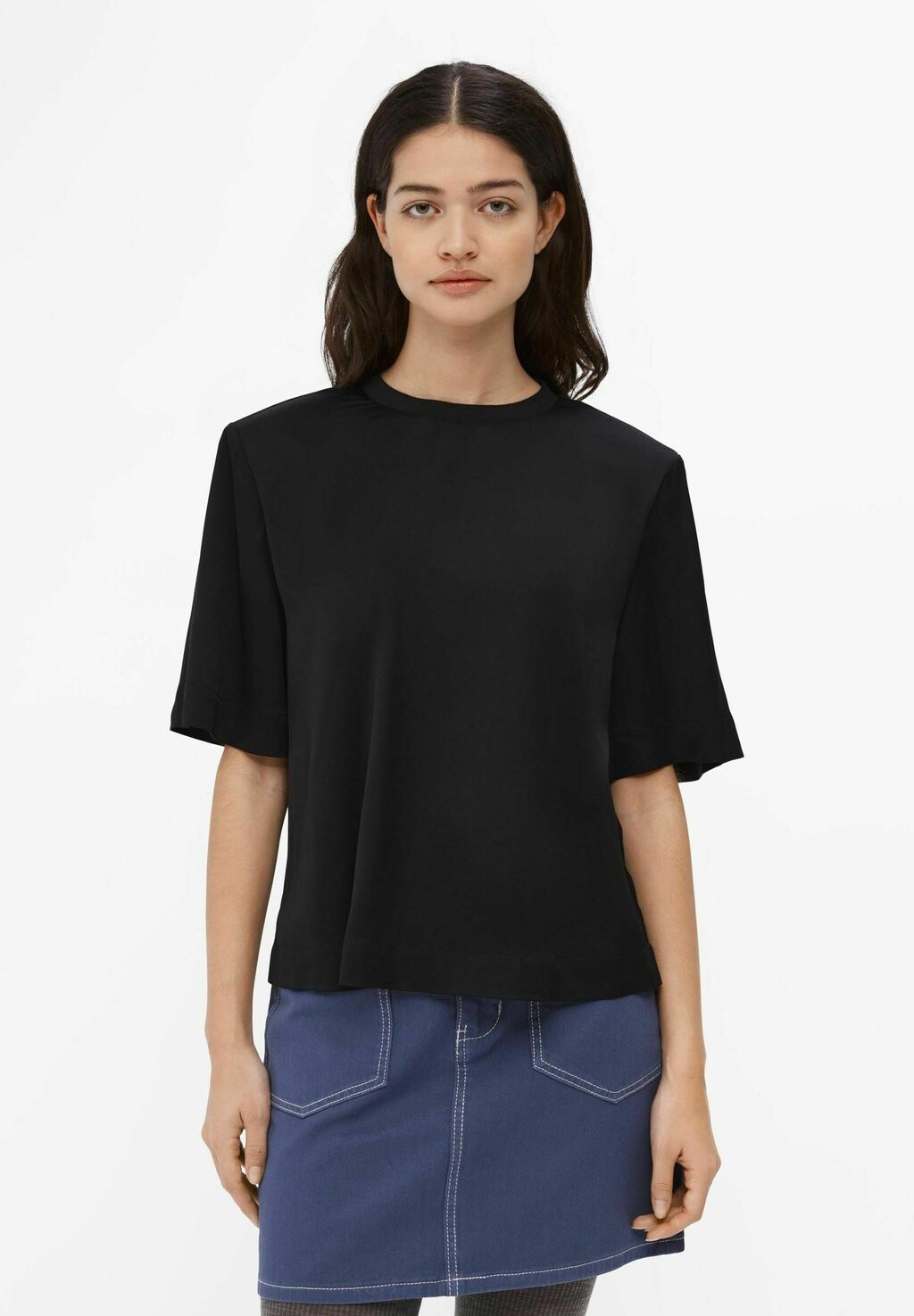 

Футболка базовая GLÄNZENDE Object, цвет black