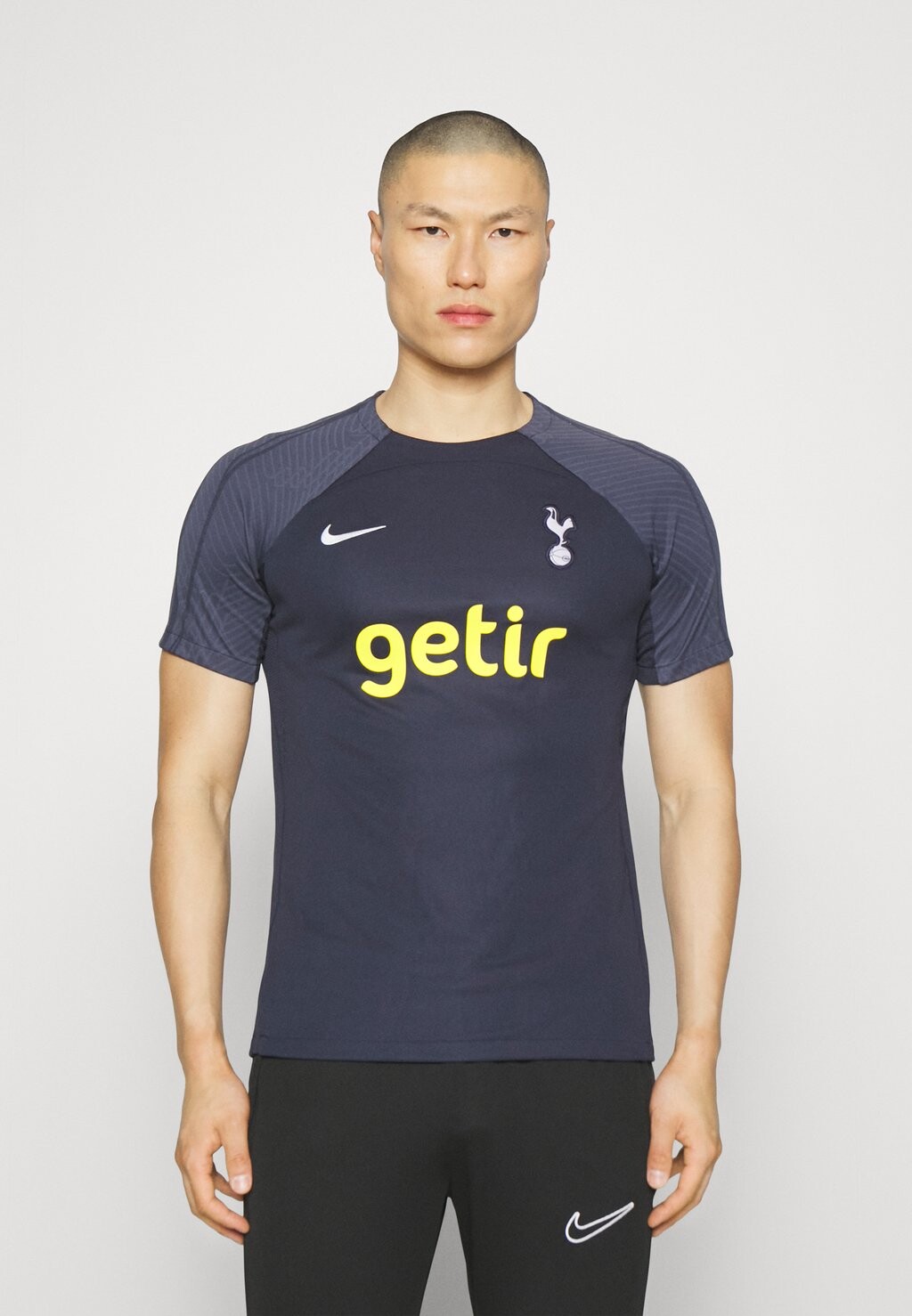 

Футболка Nike