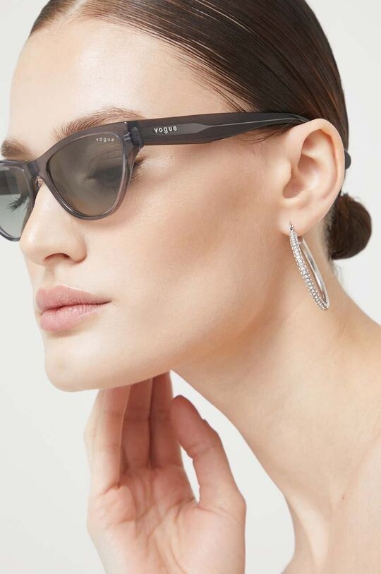 

Солнцезащитные очки VOGUE Vogue, серый