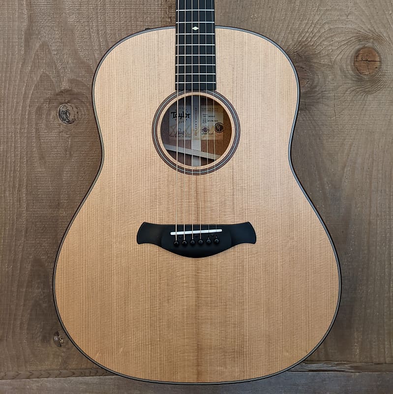 Акустическая гитара Taylor Builder's Edition 517e Acoustic Electric Guitar Natural