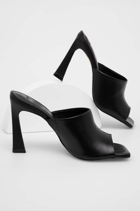 

Кожаные шлепанцы Answear Lab, черный