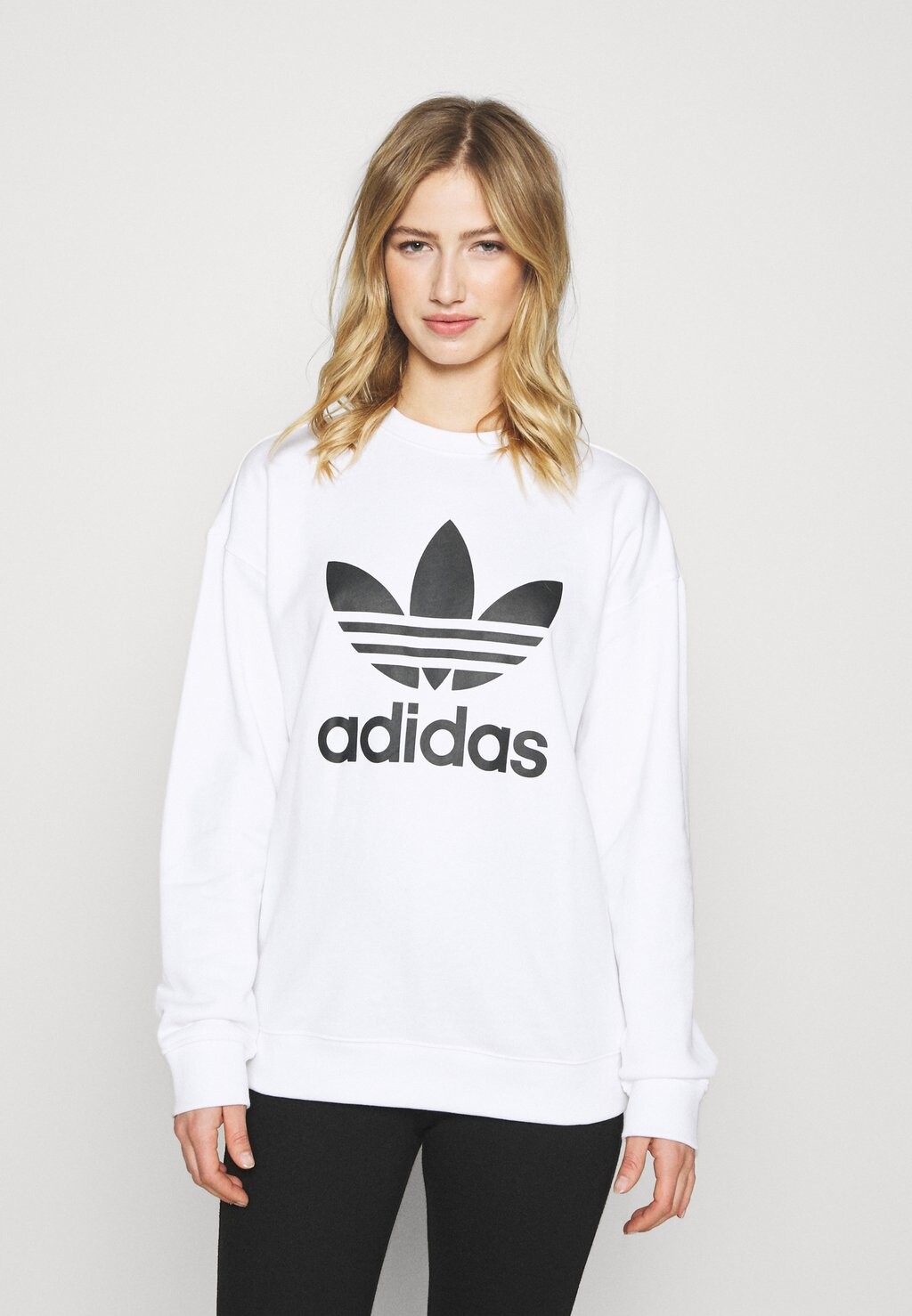 

Толстовка adidas Originals, белый