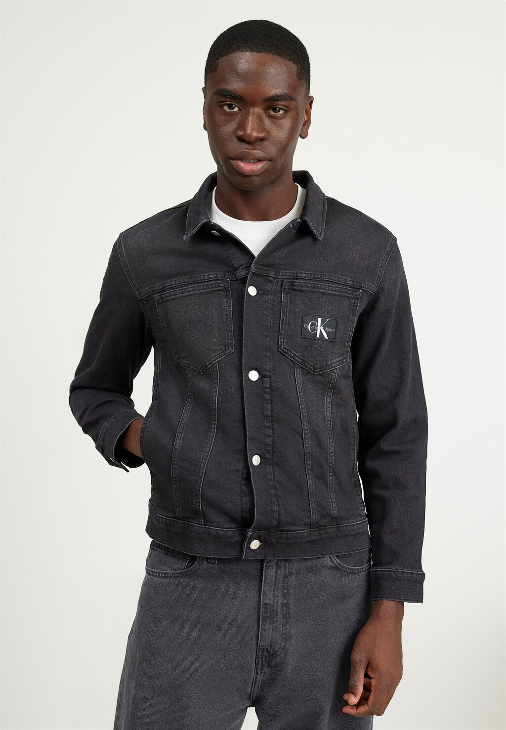 

Джинсовая куртка Calvin Klein Jeans КУРТКА SLIM, цвет denim black
