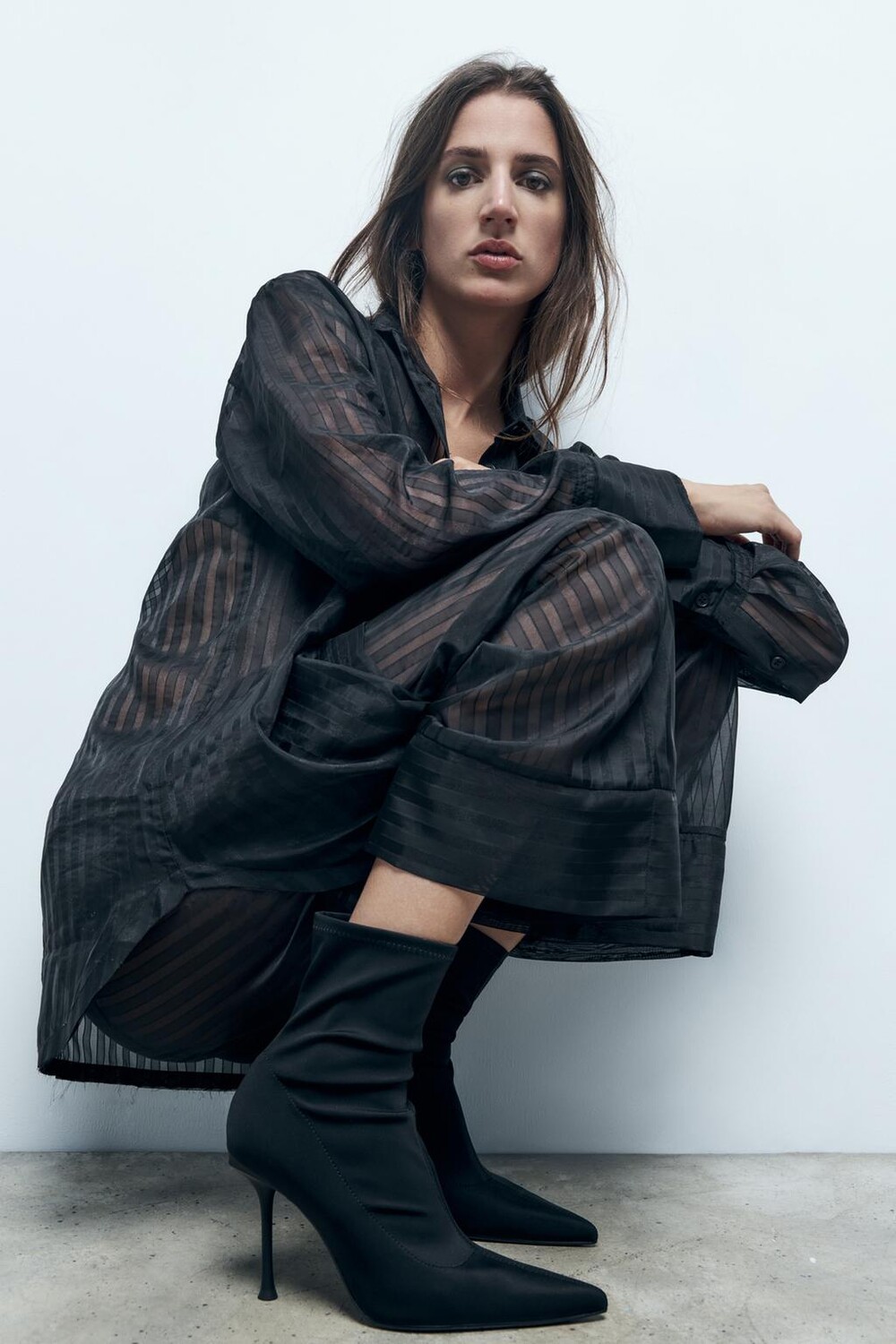 

Ботинки из ткани на высоком каблуке ZARA, черный