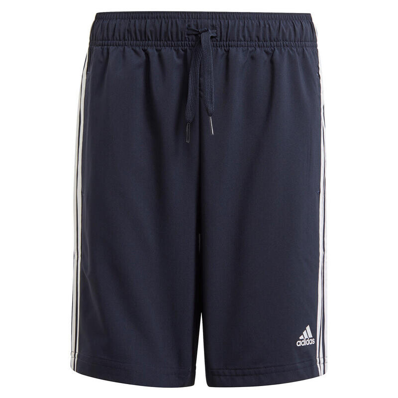 

Детские шорты Adidas Essentials с 3 полосками Chelsea
