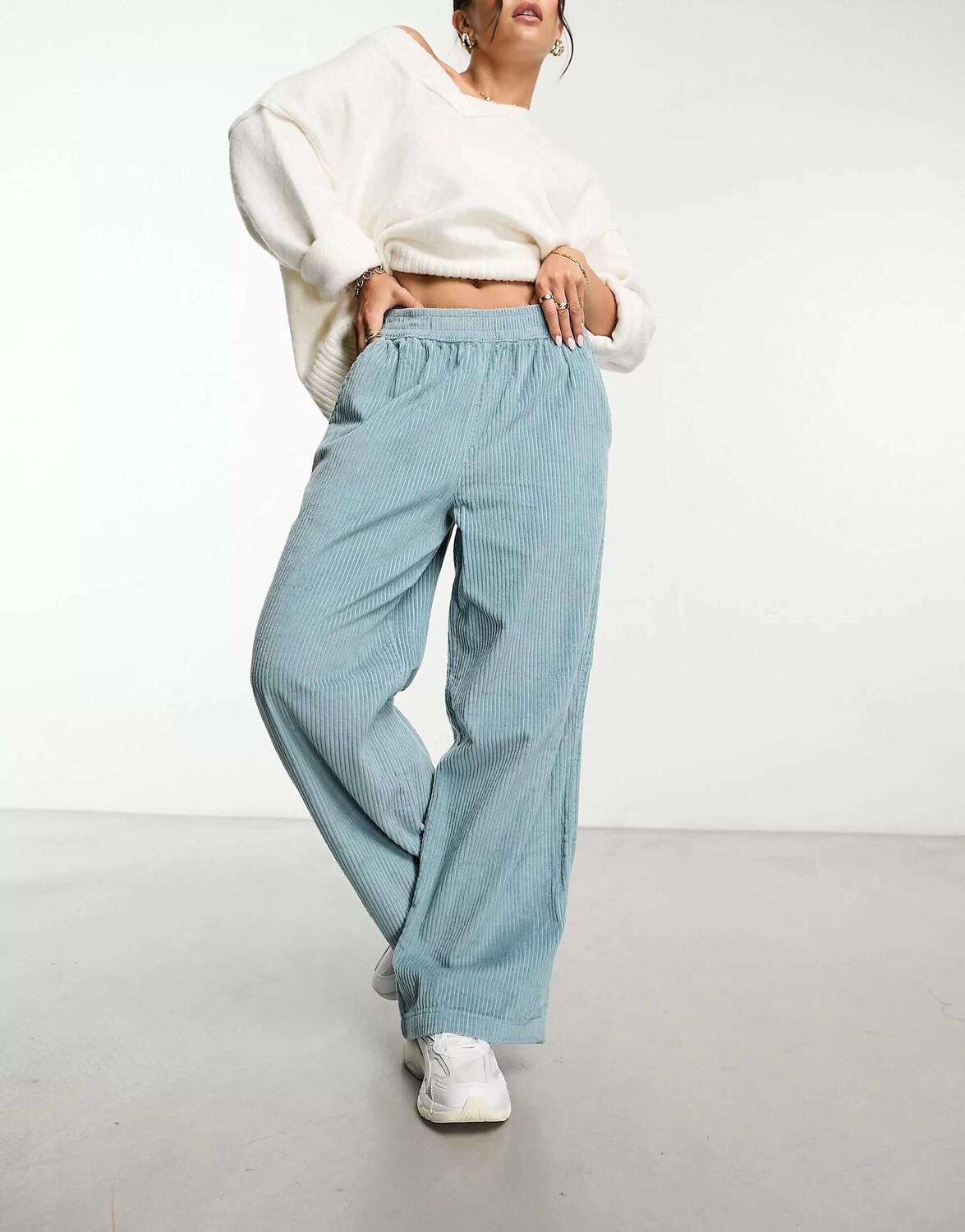 

Синие брюки с длинным шнурком ASOS, Синий