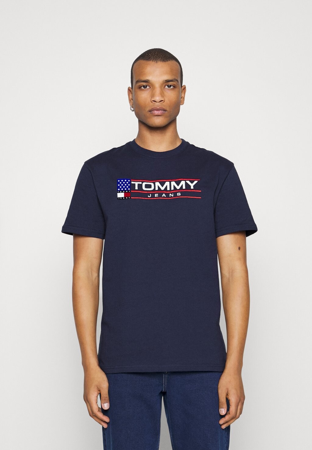 

Футболка с принтом Tommy Jeans, темно-синий