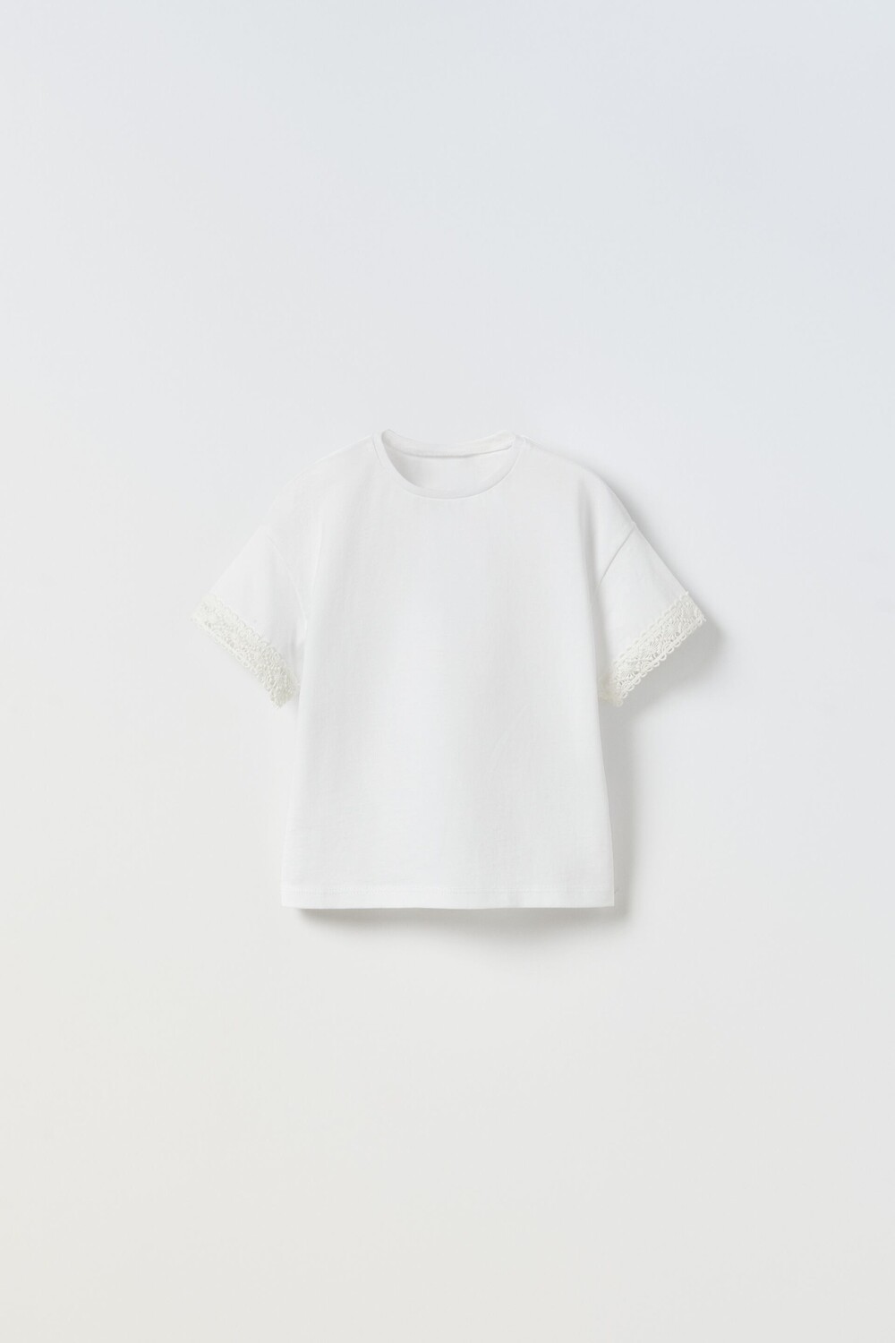 

Футболка с кружевной отделкой Zara, белый