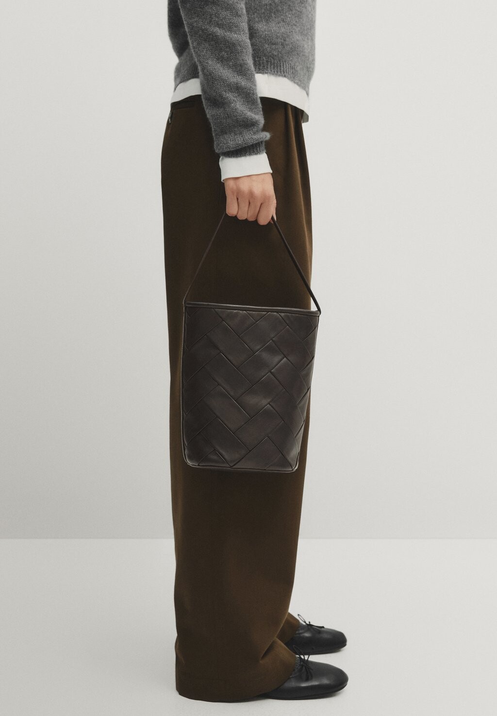 

Сумочка Massimo Dutti, цвет brown