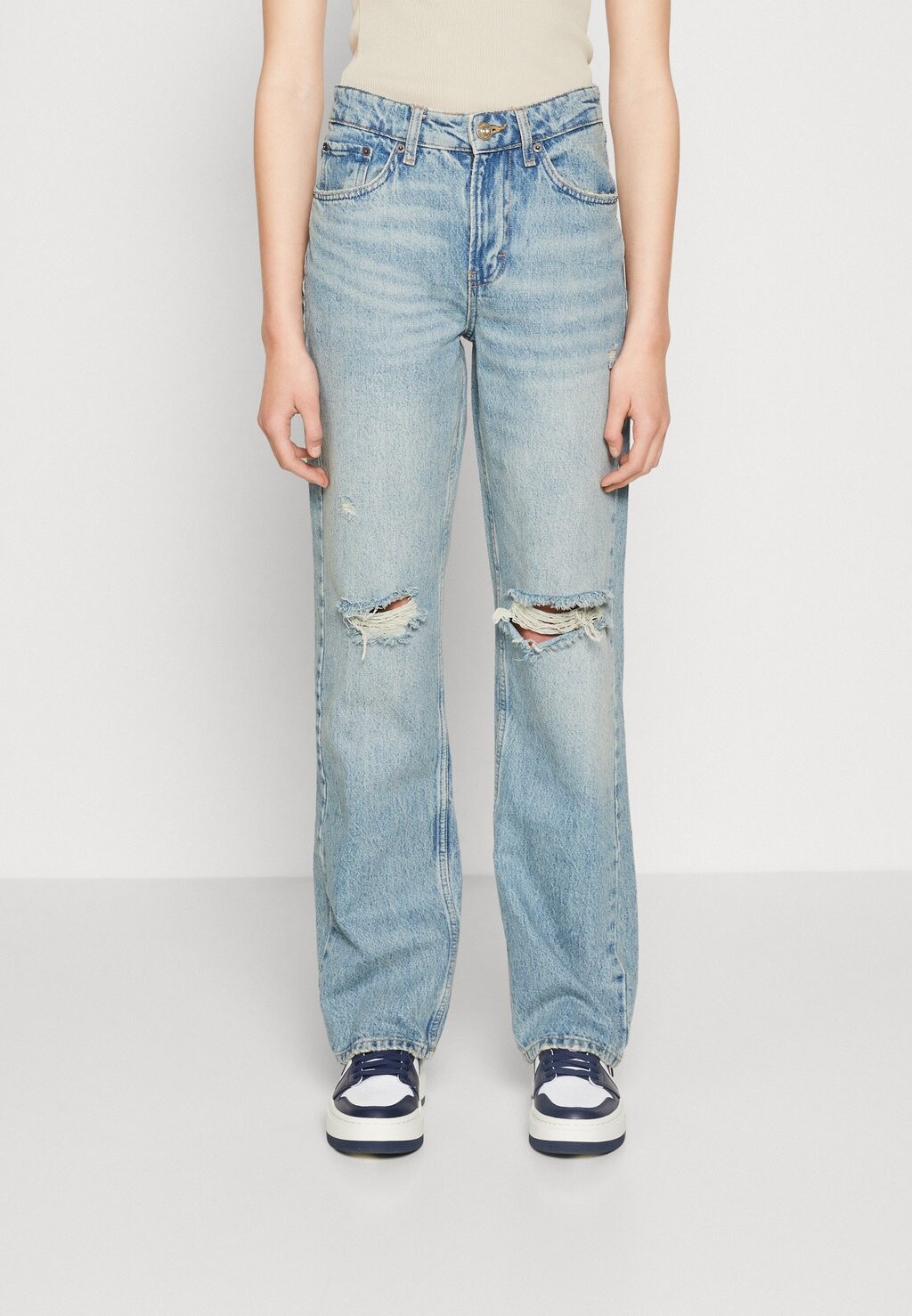 

Джинсы прямого кроя BDG Urban Outfitters