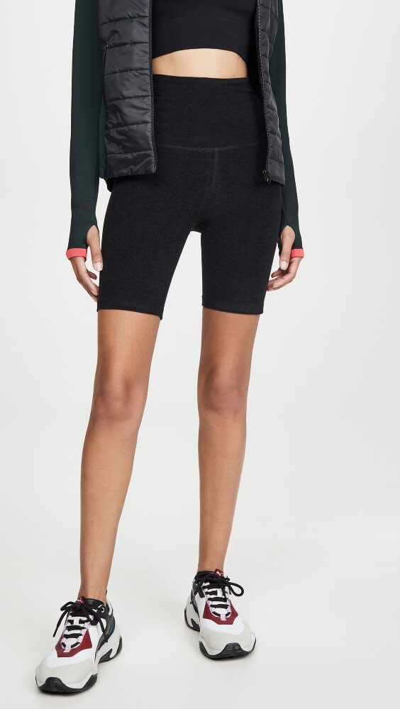

Шорты Beyond Yoga High Waisted Biker