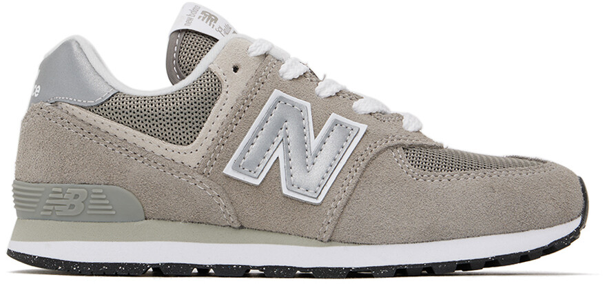 

Детские серые кроссовки New Balance 574 Core