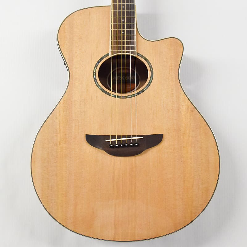 Акустическая гитара Yamaha APX600 Thin-line Cutaway - Natural цена и фото