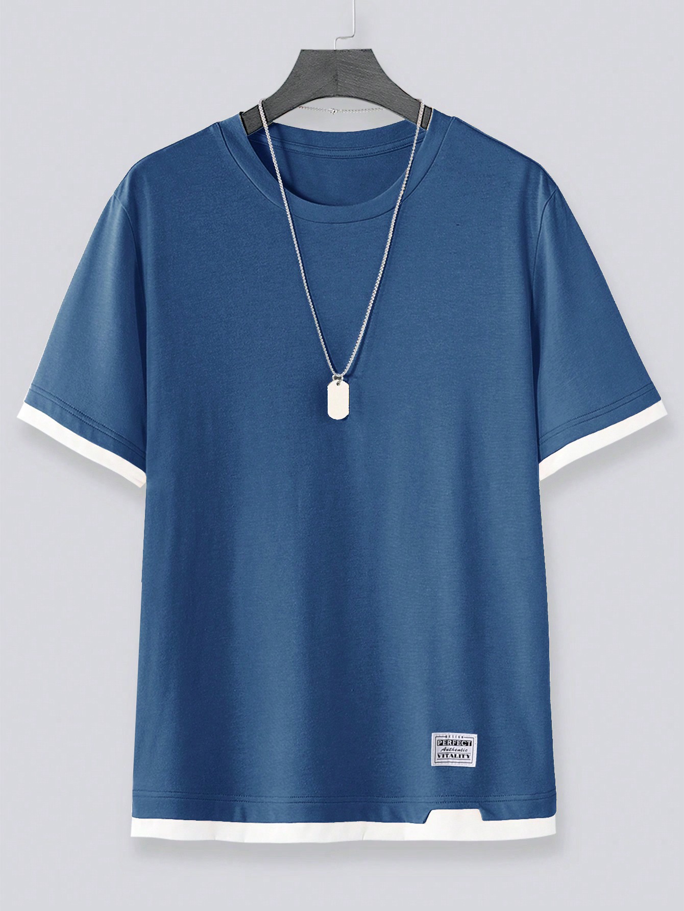 Мужская футболка Manfinity Hypemode с цветными блоками и контрастной строчкой, пыльный синий футболка мужская с контрастной отделкой madison 170 голубой белый размер xl