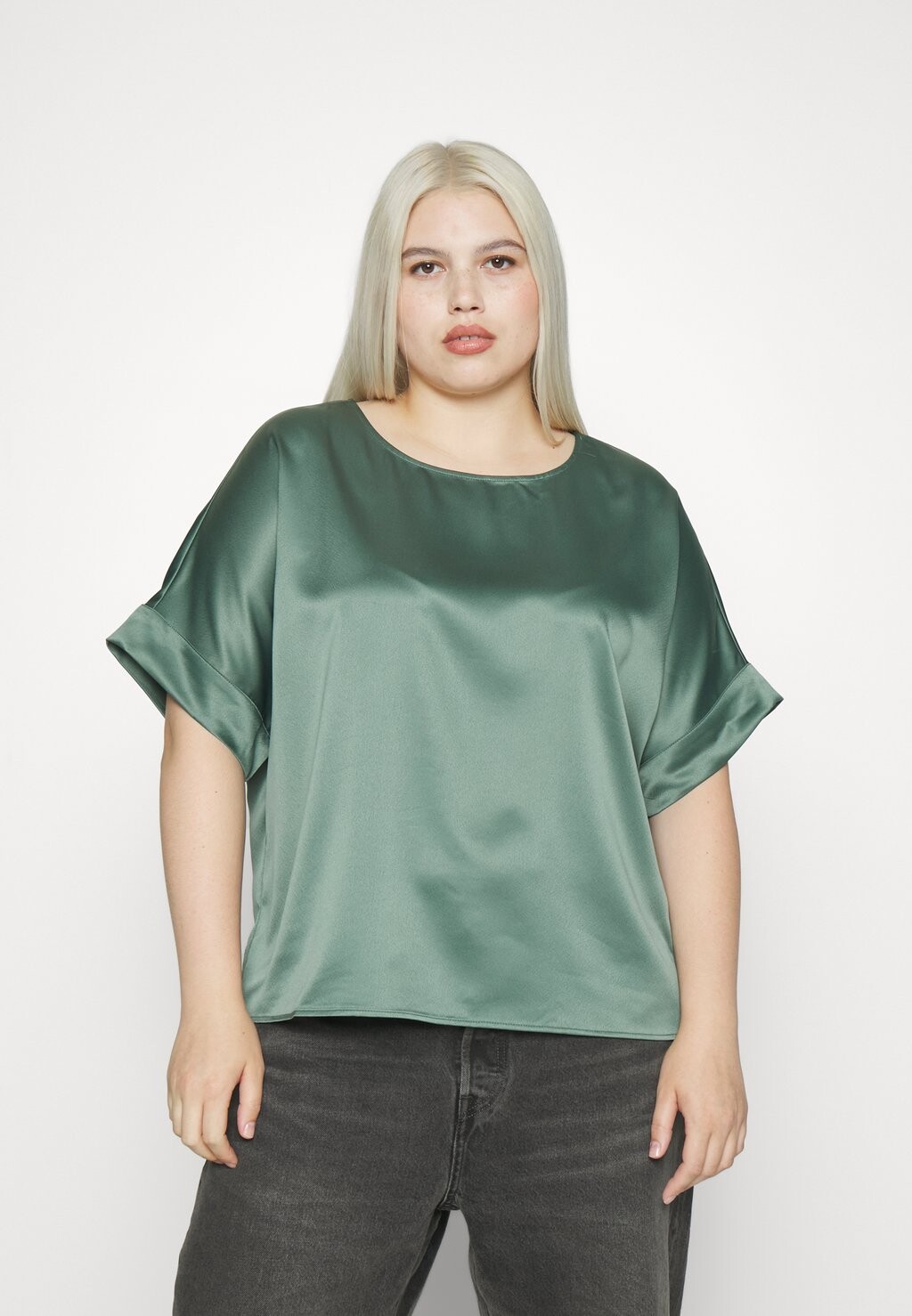 

Базовая футболка Vero Moda, Серый