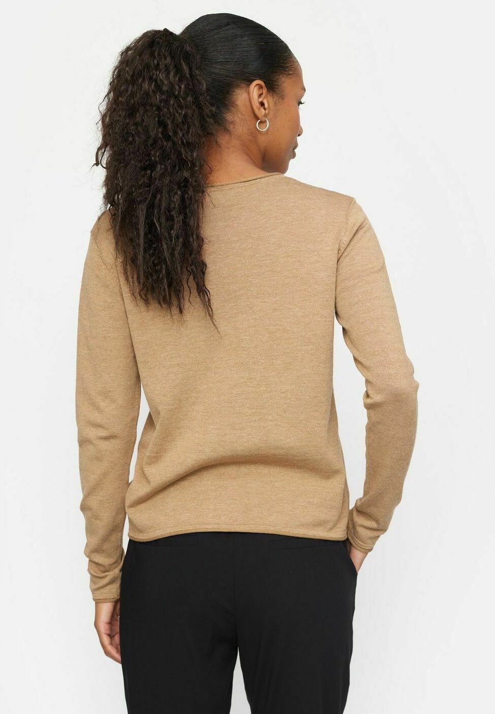 

Джемпер MARLA O-NECK ROLL EDGE Soft Rebels, бежевый