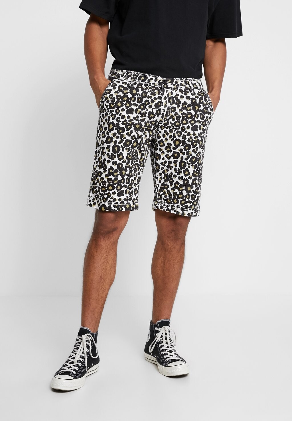 

Шорты STRETCH Urban Classics, белый