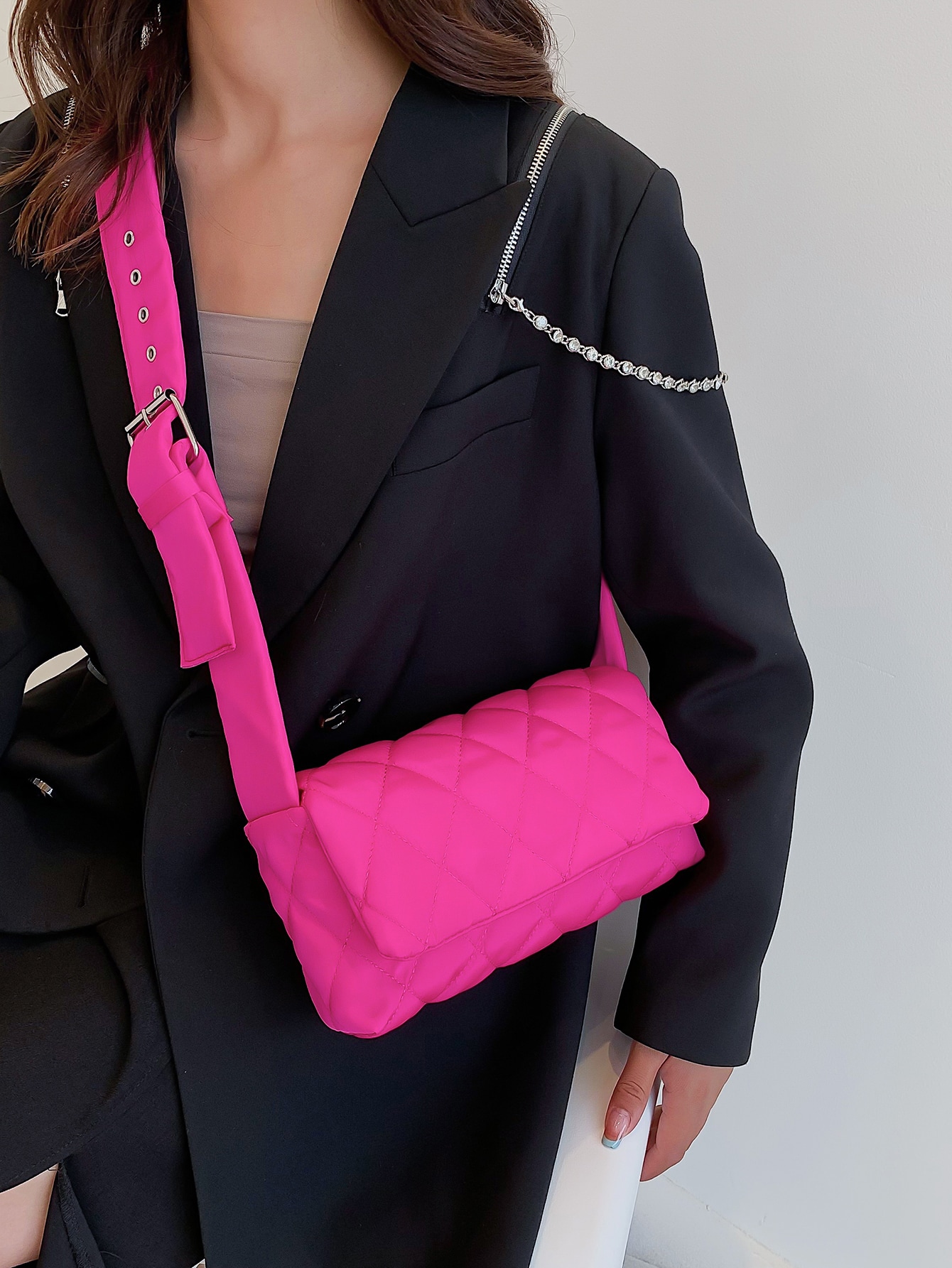 Неоново-розовая стеганая квадратная сумка с клапаном Argyle розовый, розовый