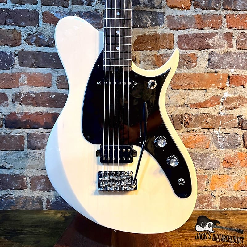 

Электрогитара Aria Pro II Jet B'Tone Baritone