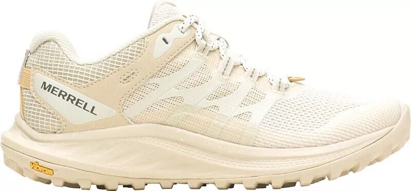 

Женские походные туфли Merrell Antora 3