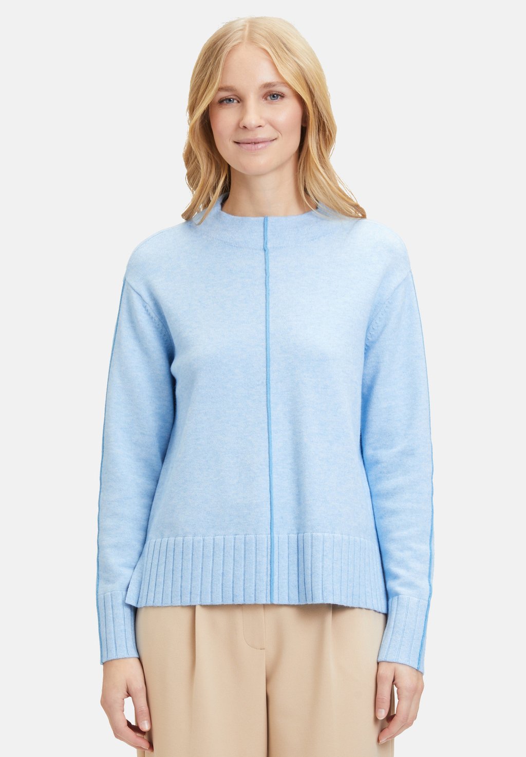 цена Вязаный свитер Betty Barclay, цвет patch light blue light blue