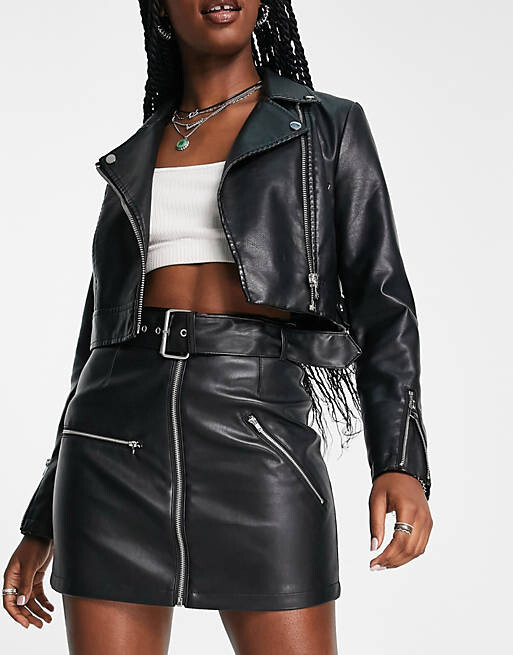 

Черная байкерская мини-юбка из искусственной кожи с поясом ASOS DESIGN