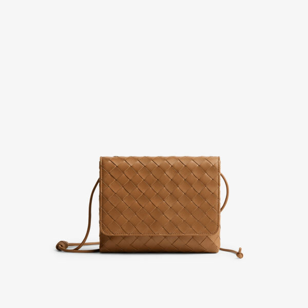 

Кожаная сумка через плечо с узлом Bottega Veneta, цвет wood