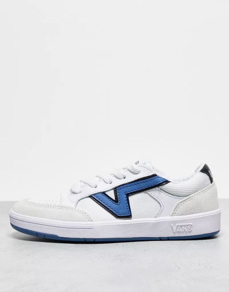 

Белые кроссовки Vans Lowland с синими полосками по бокам