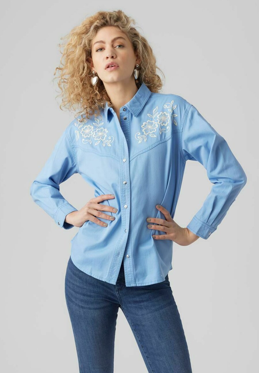 

Рубашка Vero Moda с вышивкой, синий
