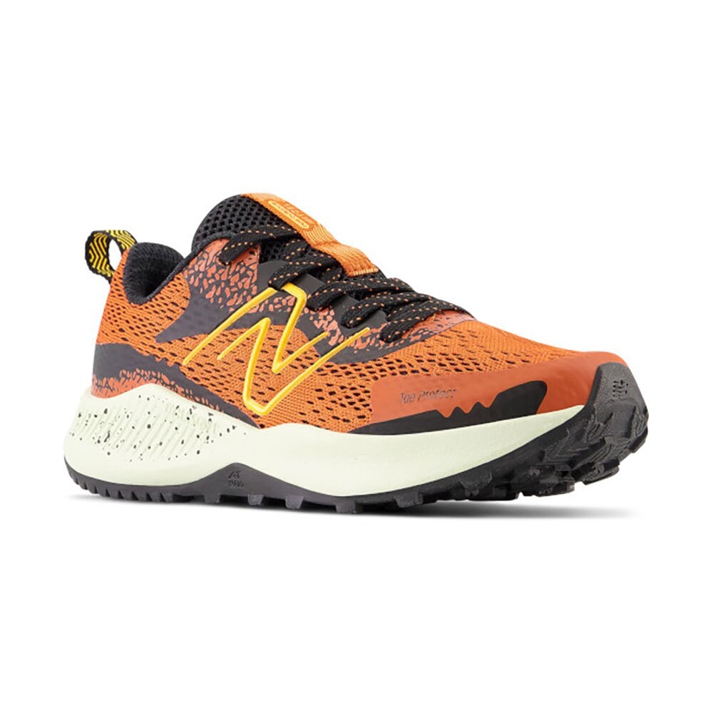 

Беговые кроссовки New Balance Dynasoft Nitrel V5, оранжевый