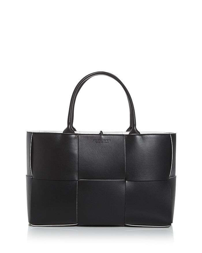 

Сумка-тоут среднего размера из плетеной кожи Arco Bottega Veneta