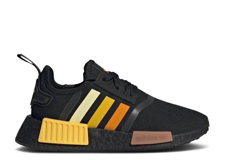 

Кроссовки Adidas NMD_R1 LITTLE KID 'BLACK CLAY STRATA', черный