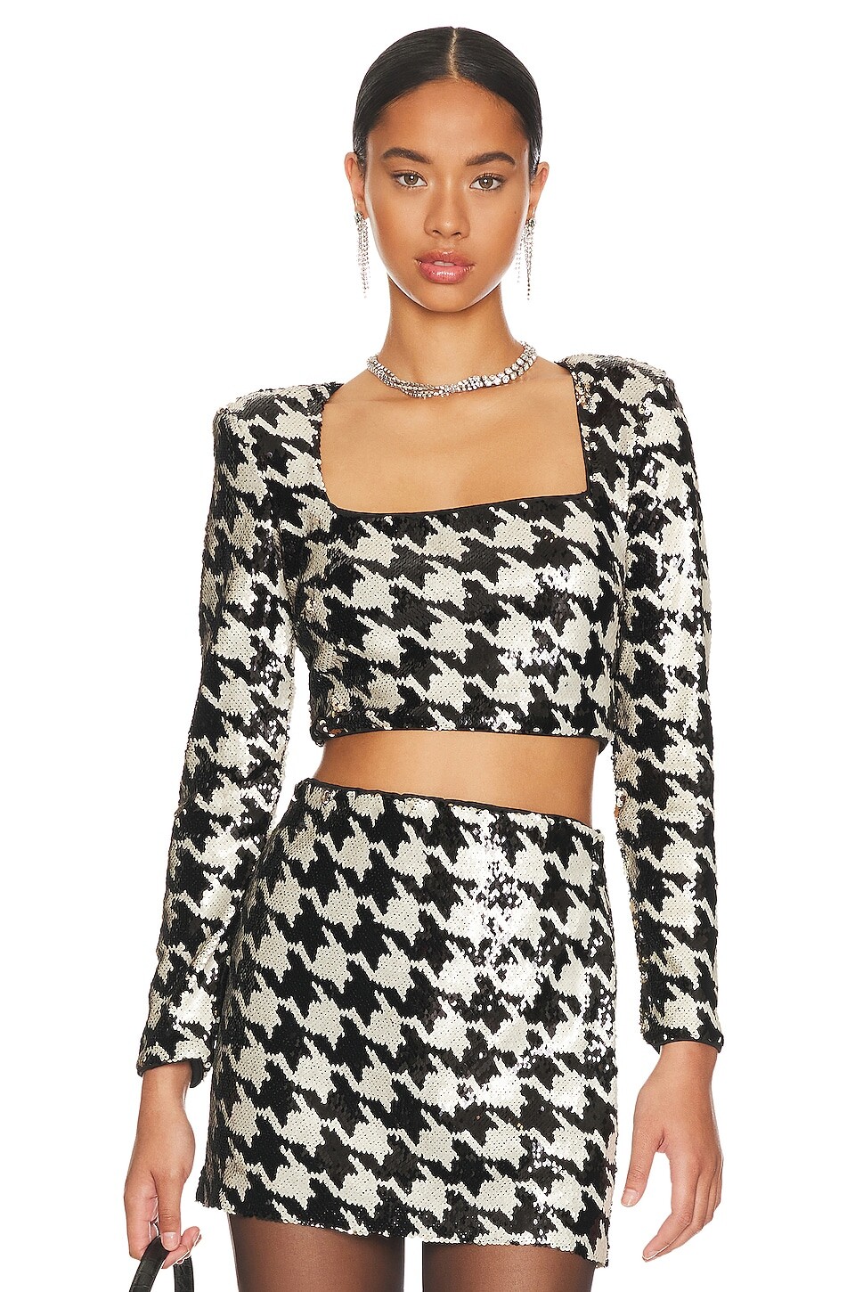 

Топ ASTR the Label Darby, цвет Black & White