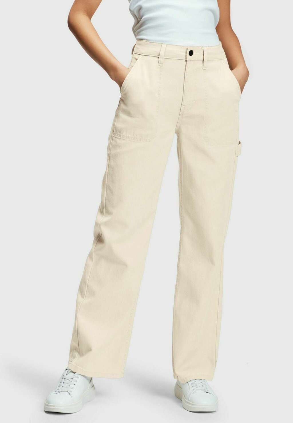 

Джинсы прямого кроя Esprit