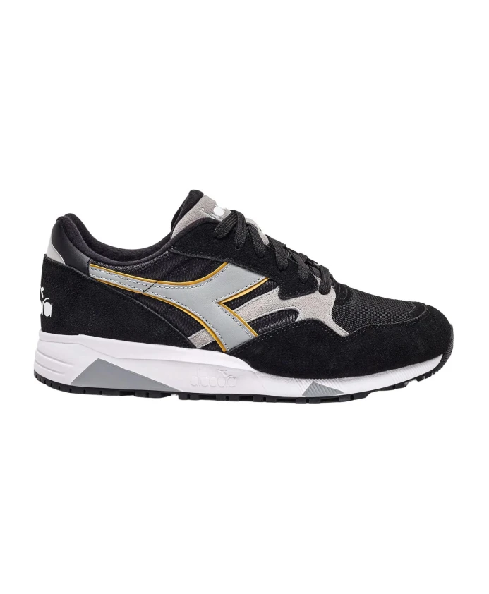 

Кожаные спортивные кроссовки на шнуровке Diadora, черный