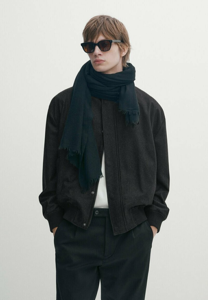 

Демисезонная куртка BLEND WITH COLLAR Massimo Dutti, цвет dark grey