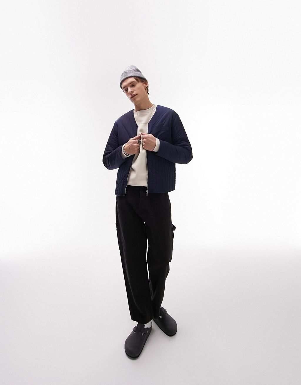 

Темно-синяя подкладка с вертикальной стежкой Topman, Синий