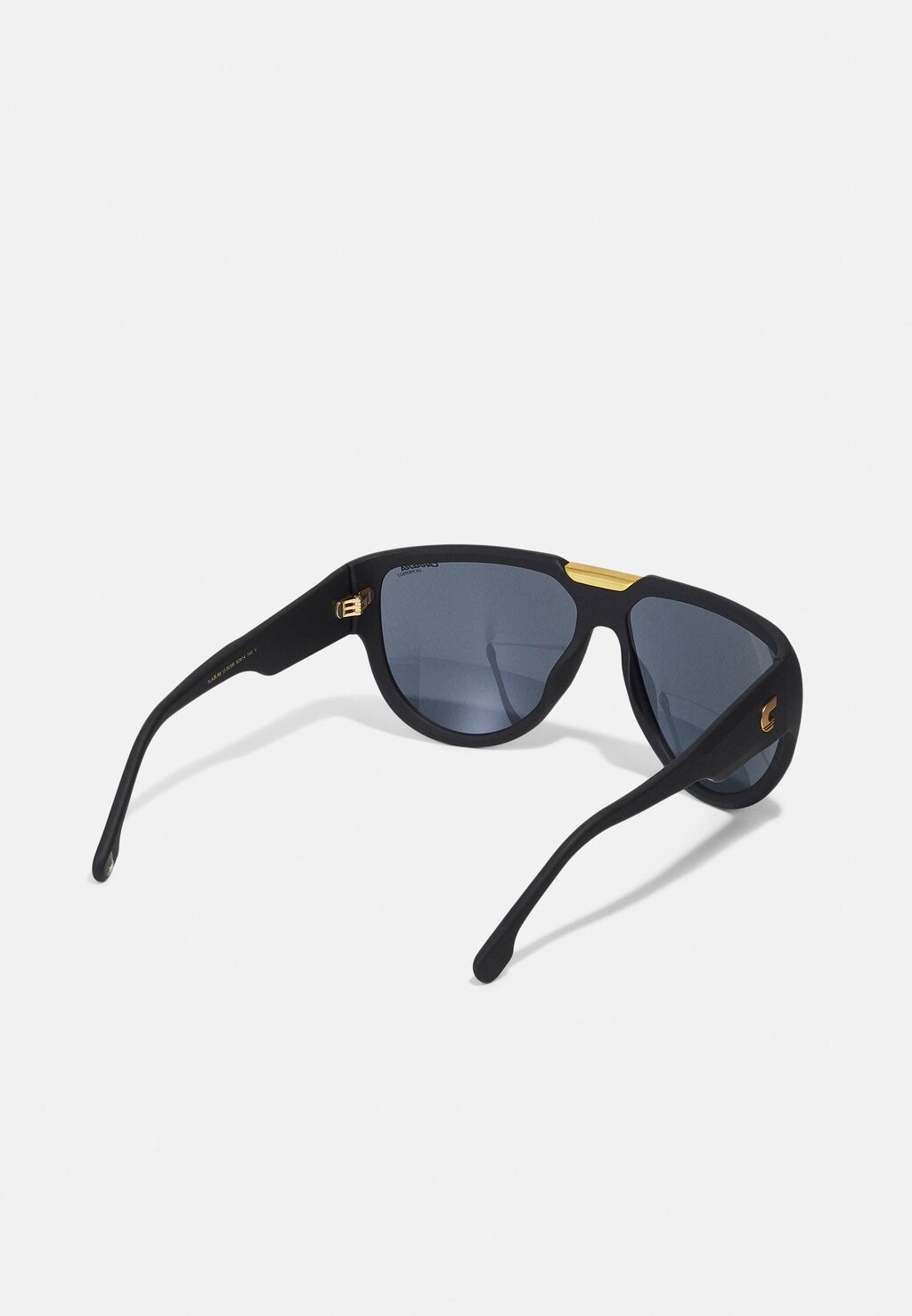

Солнцезащитные очки Carrera