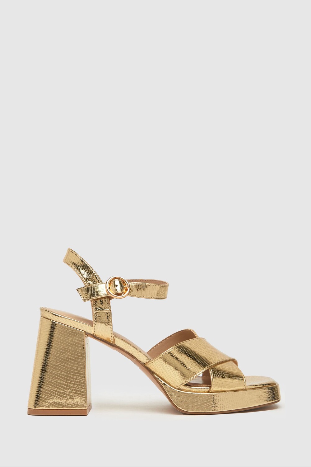 

Сара на высоких каблуках и туфлях на платформе со скрещенными ремешками Schuh, желтый