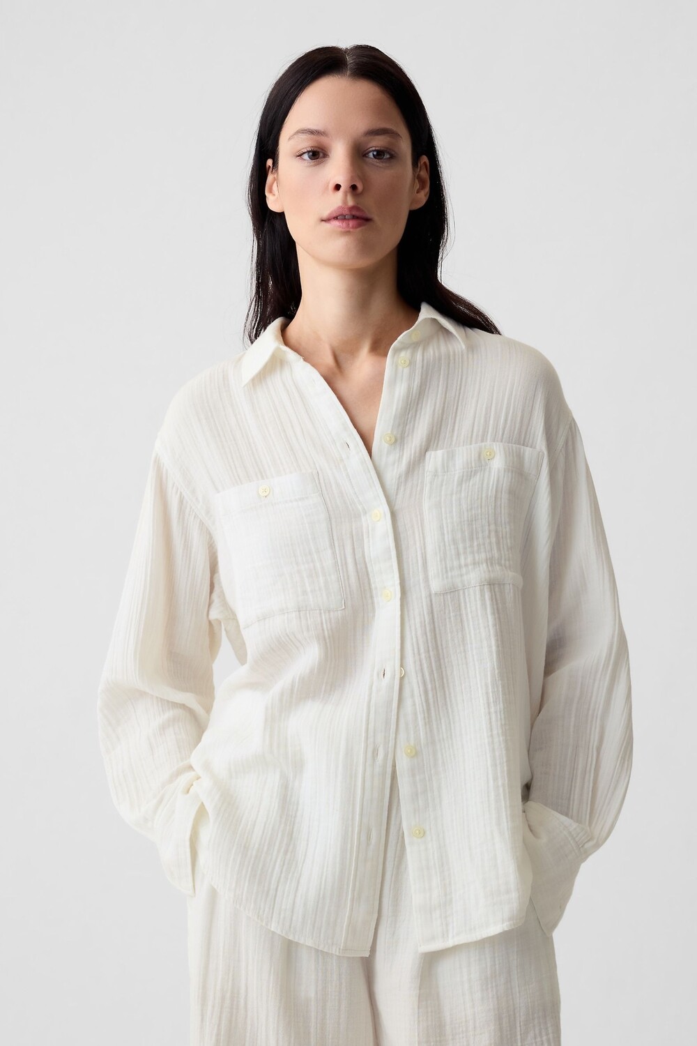 

Большая рубашка оверсайз из жатого муслина Gap, белый