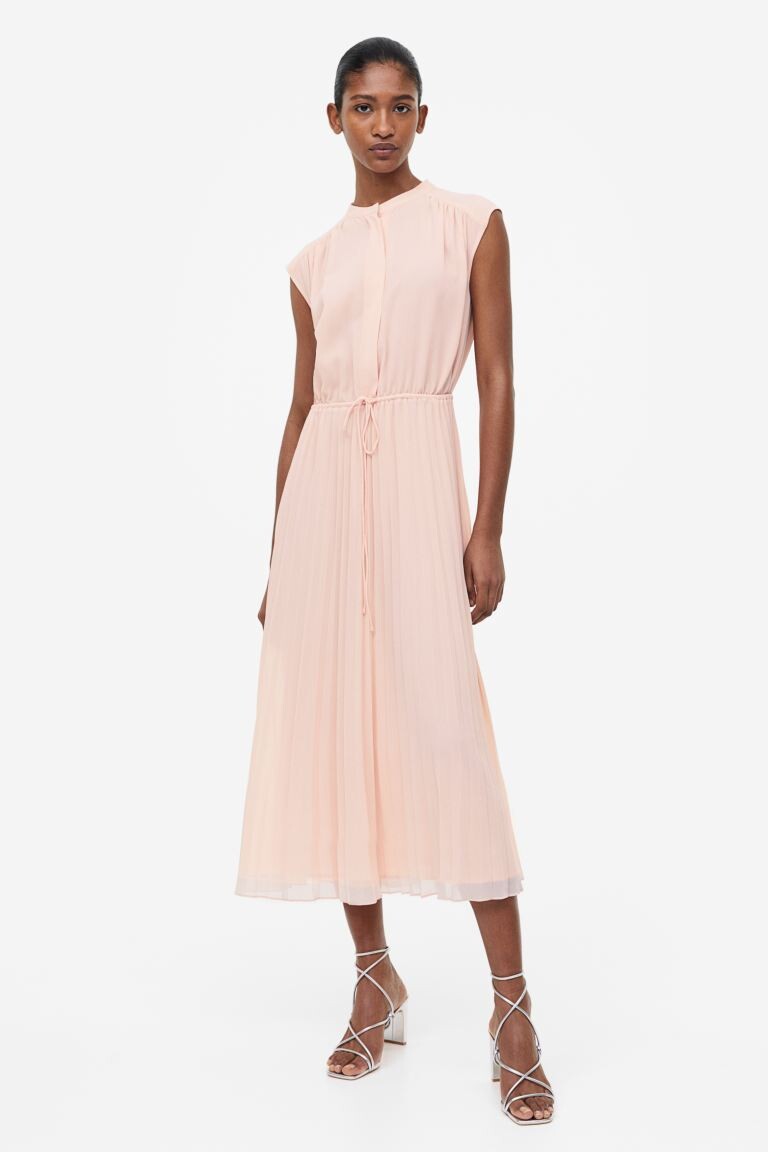 

Плиссированное шифоновое платье H&M