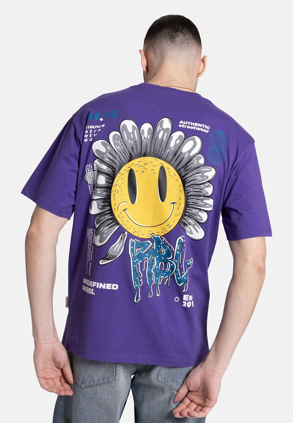 

Футболка с принтом TOBIAS TEE Redefined Rebel, цвет prism violet