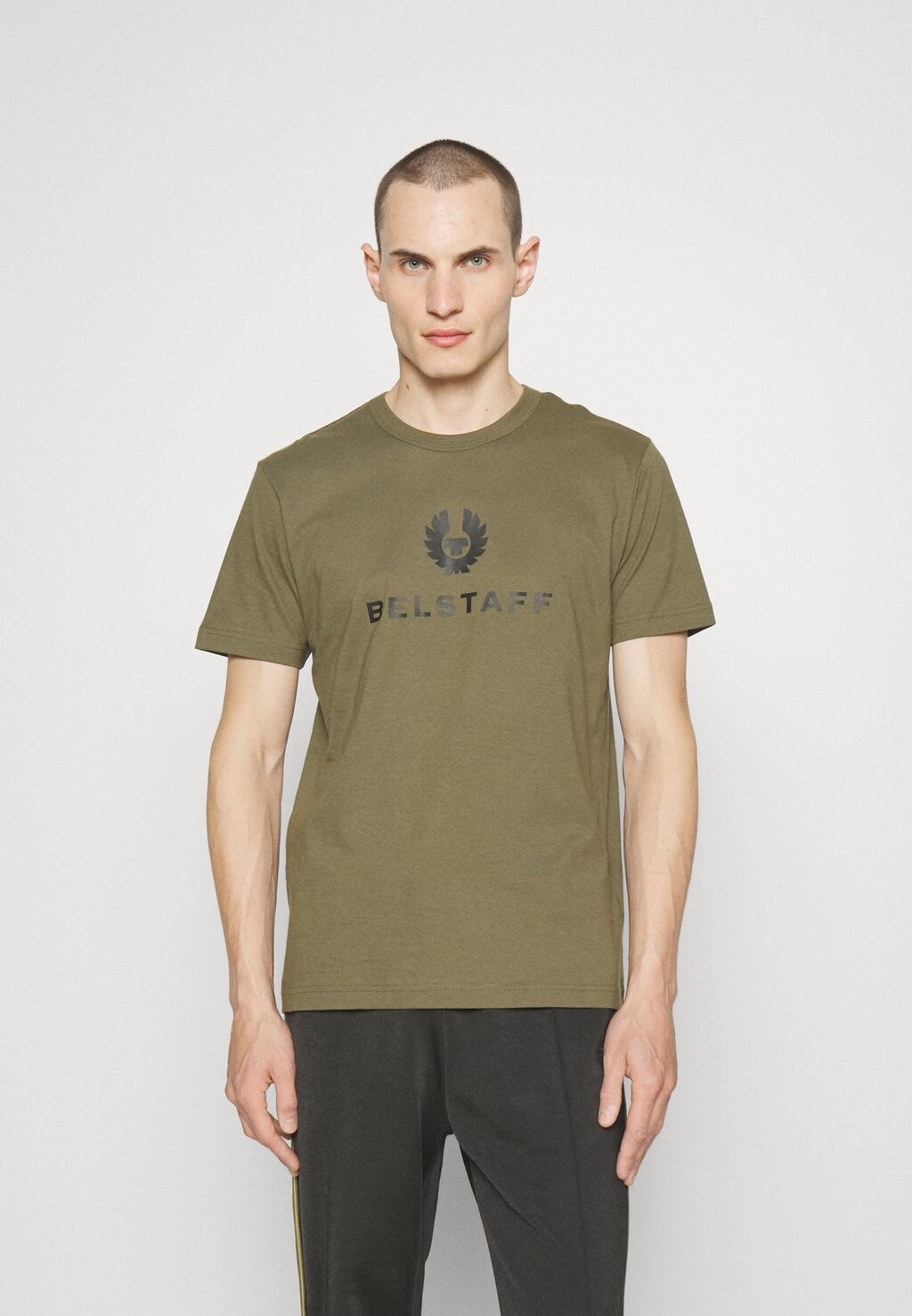 

Футболка с принтом Belstaff, оливковый