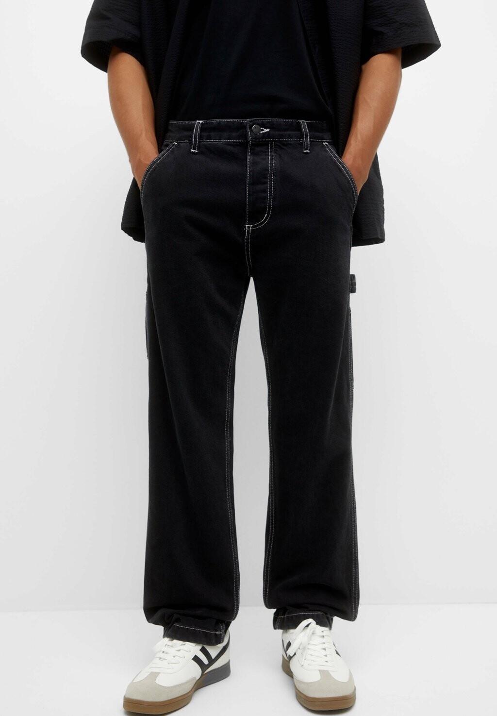 

Джинсы прямого кроя PULL&BEAR